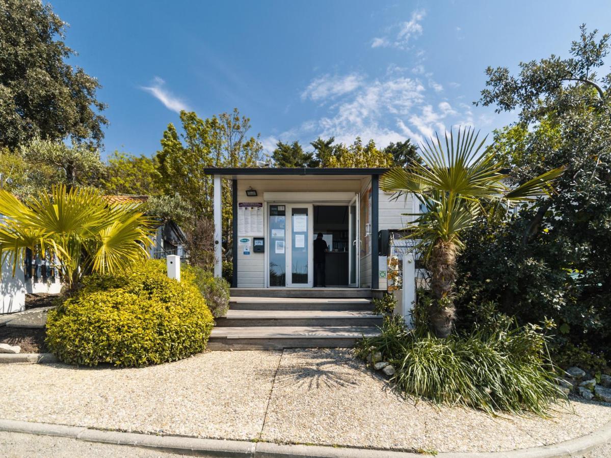 Camping Paradis 4 Etoiles Au Port De L'Houmeau - La Rochelle Экстерьер фото
