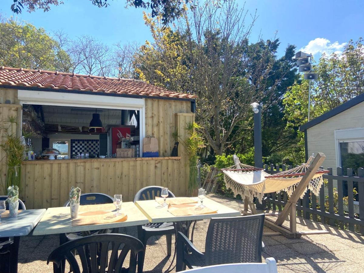 Camping Paradis 4 Etoiles Au Port De L'Houmeau - La Rochelle Экстерьер фото
