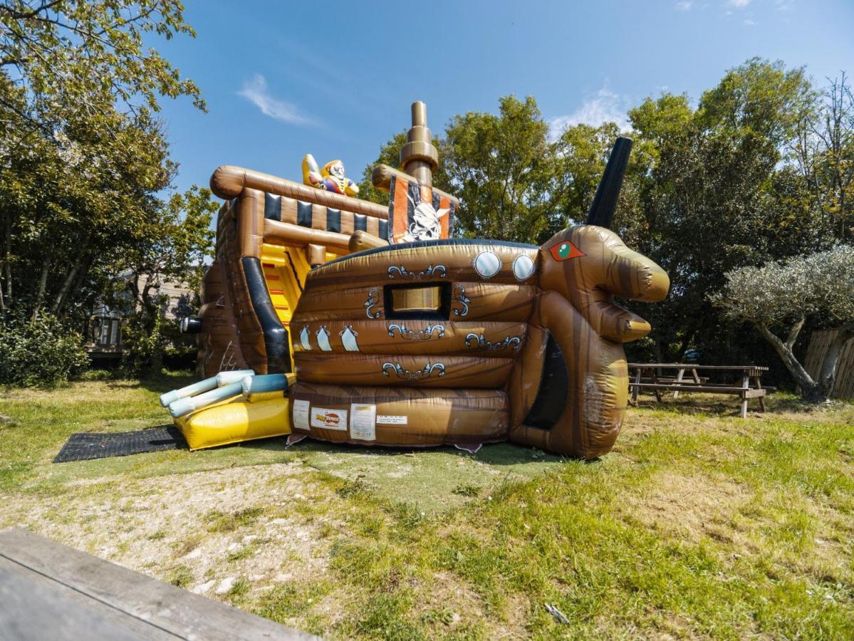 Camping Paradis 4 Etoiles Au Port De L'Houmeau - La Rochelle Экстерьер фото