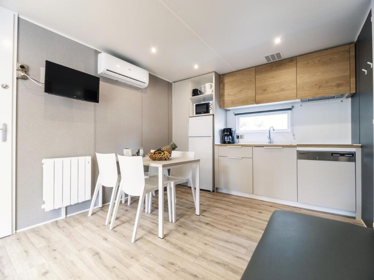 Camping Paradis 4 Etoiles Au Port De L'Houmeau - La Rochelle Экстерьер фото