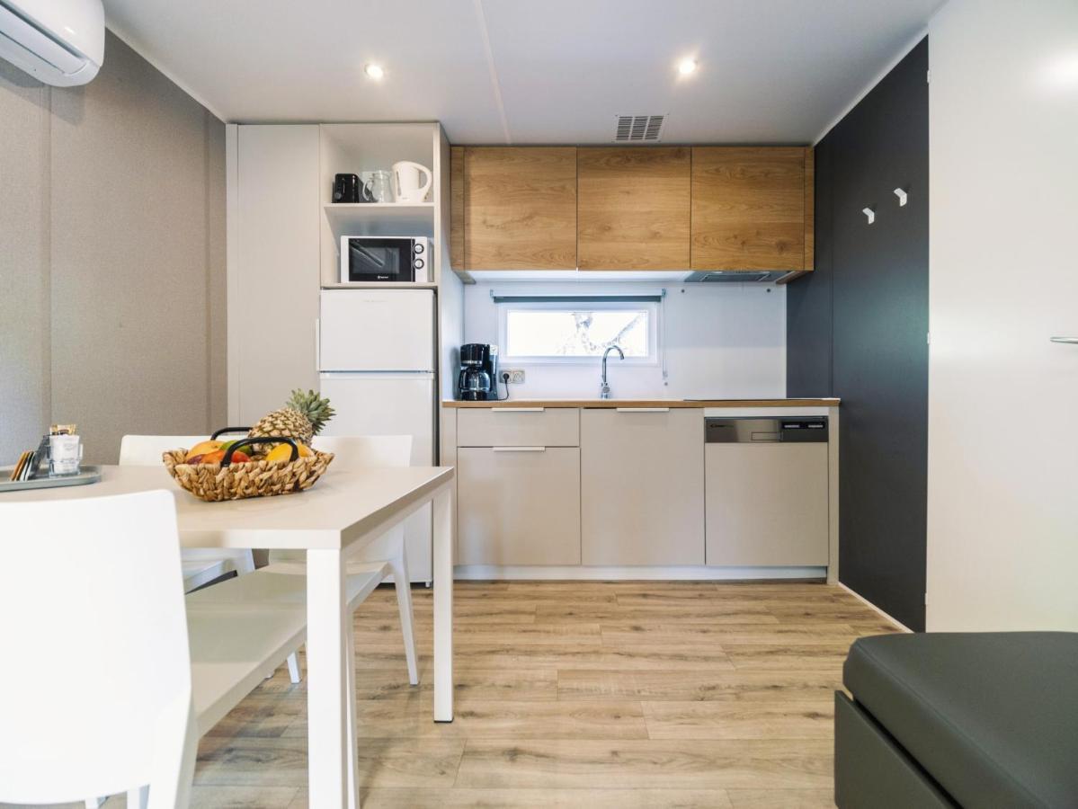 Camping Paradis 4 Etoiles Au Port De L'Houmeau - La Rochelle Экстерьер фото