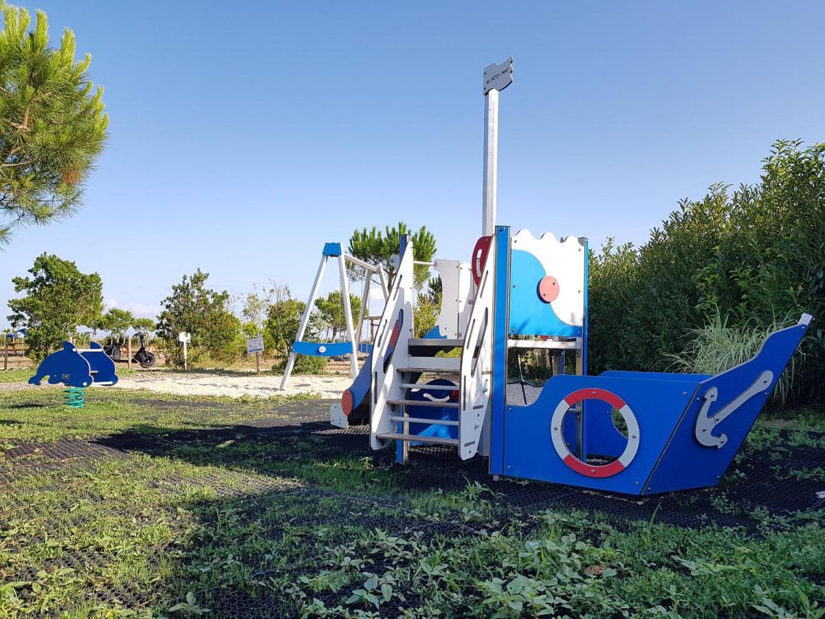 Camping Paradis 4 Etoiles Au Port De L'Houmeau - La Rochelle Экстерьер фото